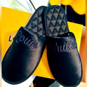 Louis Vuitton Lv Suite Flat Mules Size 38-39 2020 Black Satin Suede size 8 US